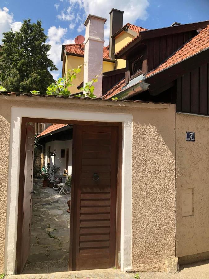 Apartment Zum Roten Tor Spitz an der Donau Extérieur photo
